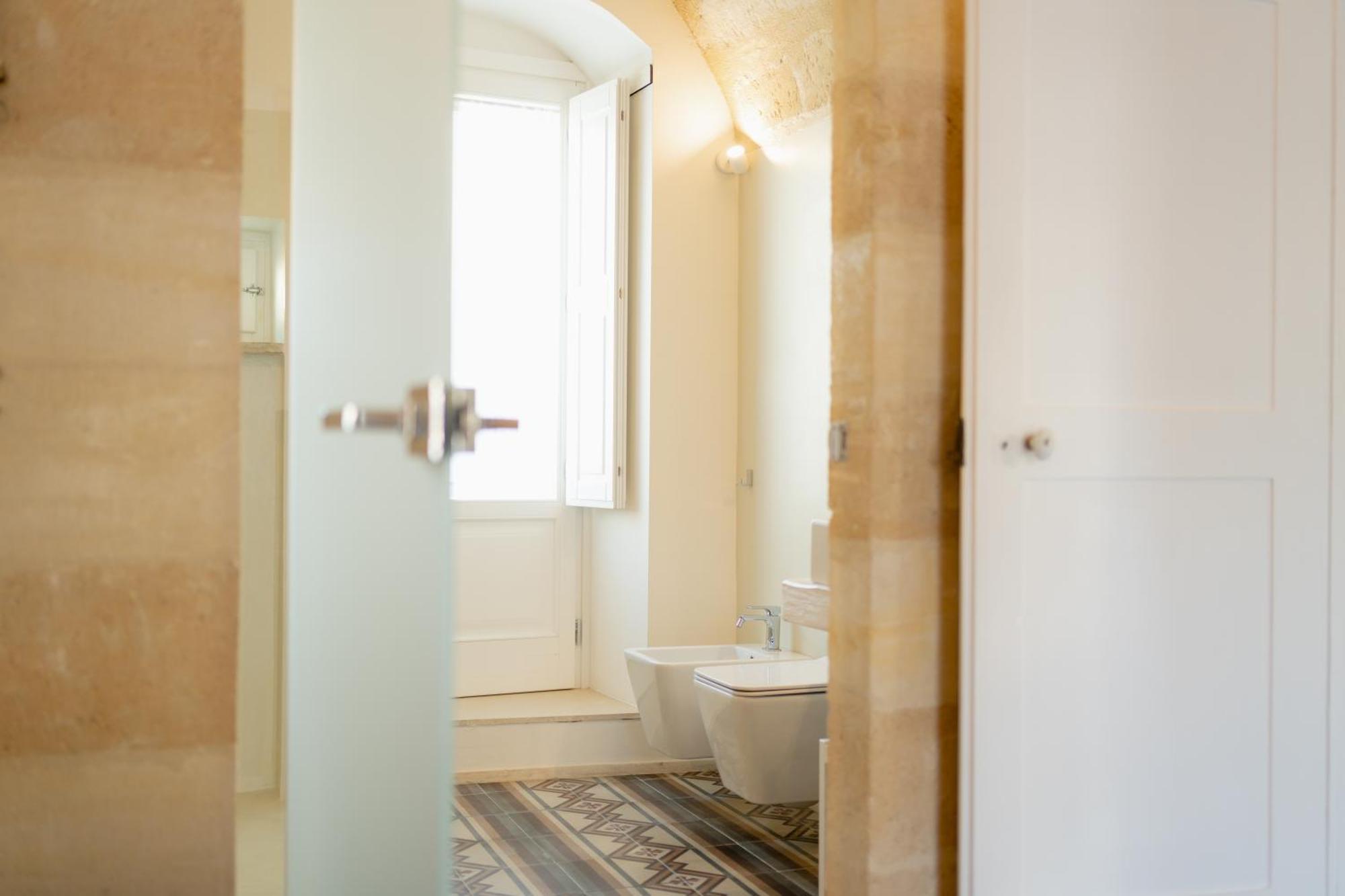 Palazzo Virgintino - Sassi Rooms Матера Екстериор снимка